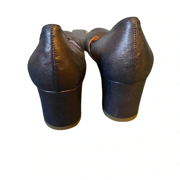 Mark Schwartz Leather Vintage Heels - Picture 3 of 8